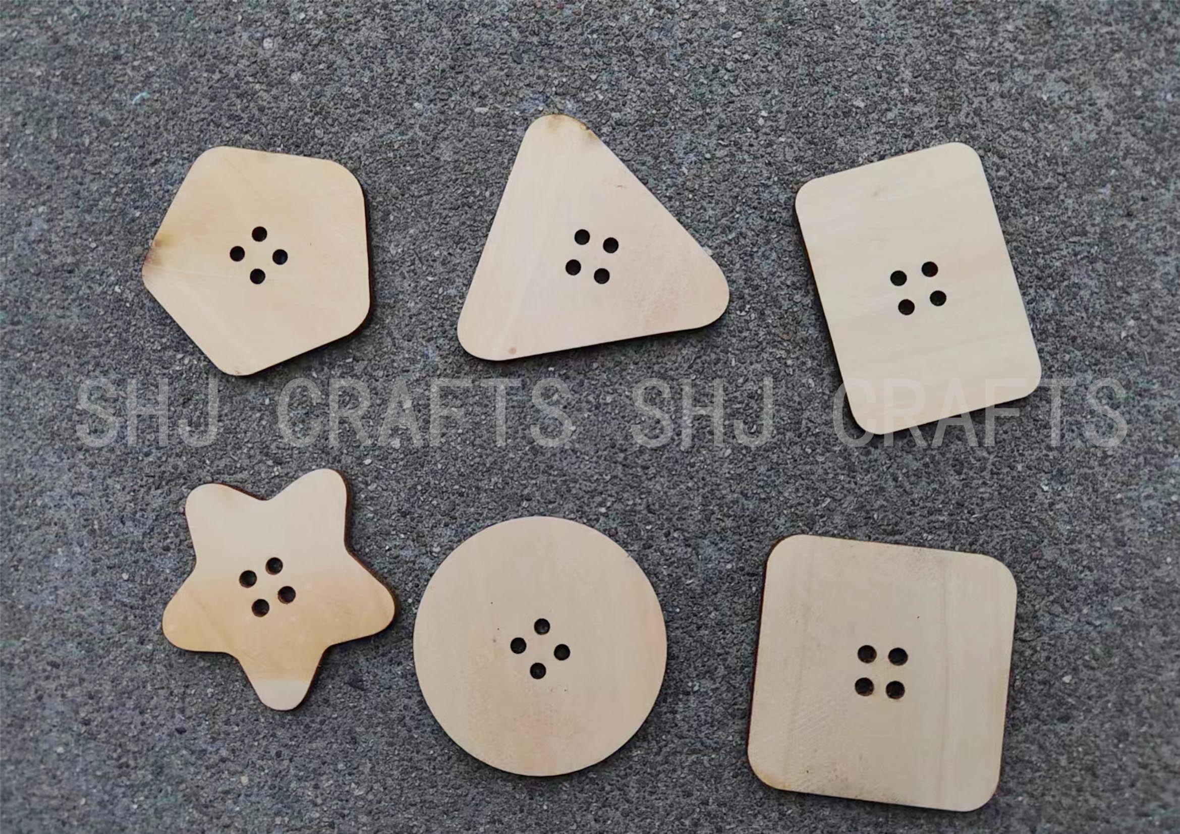 SHJ00480 Decorate Your Own wooden buttons