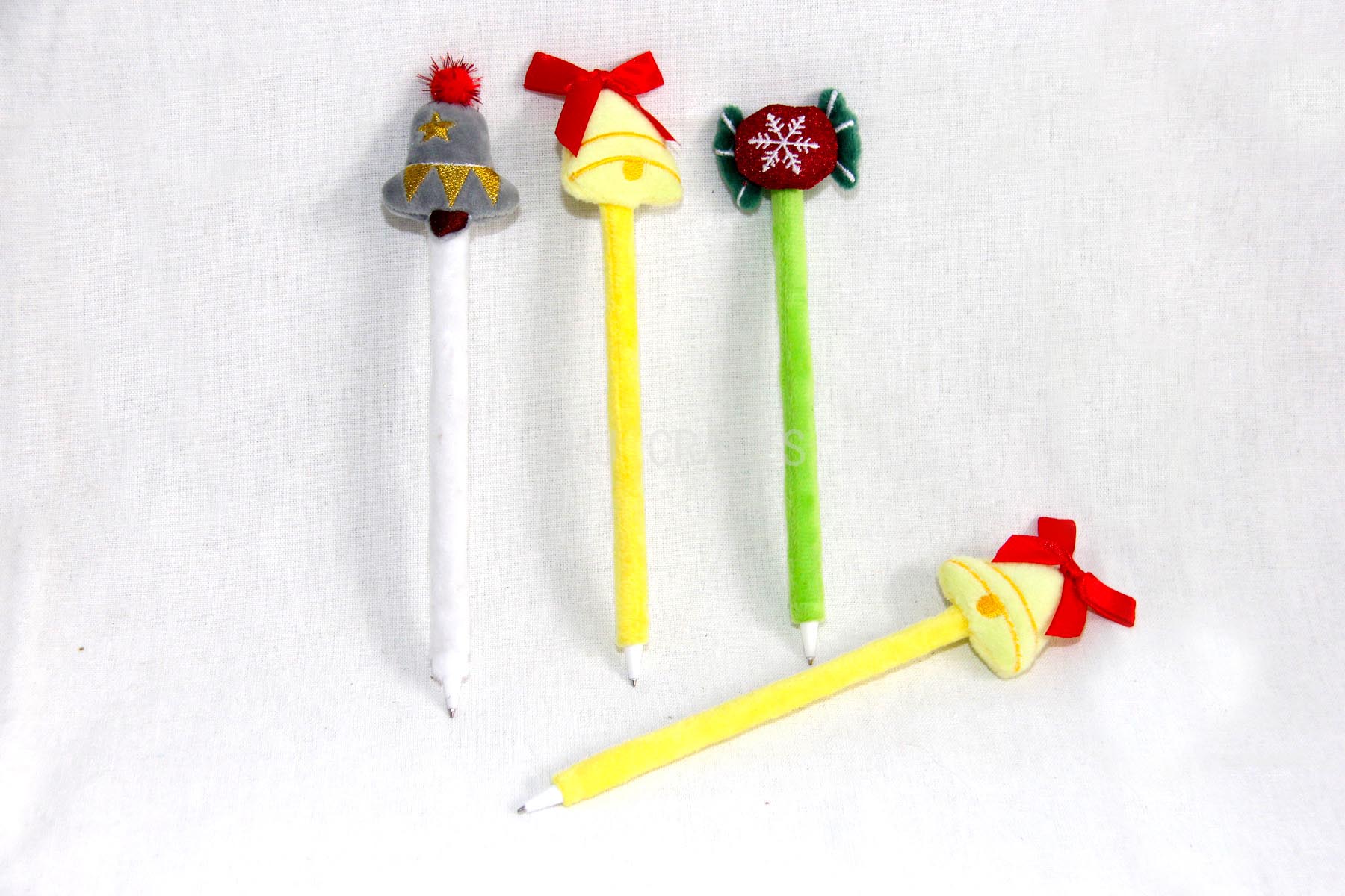 SHJ00619 Ball pens with nice toppers