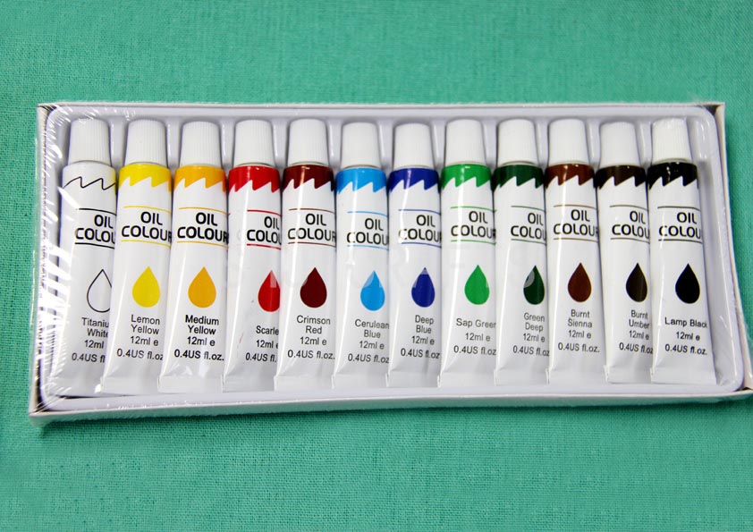 SHJ01439 Oil Colours  12ml x 12 colours